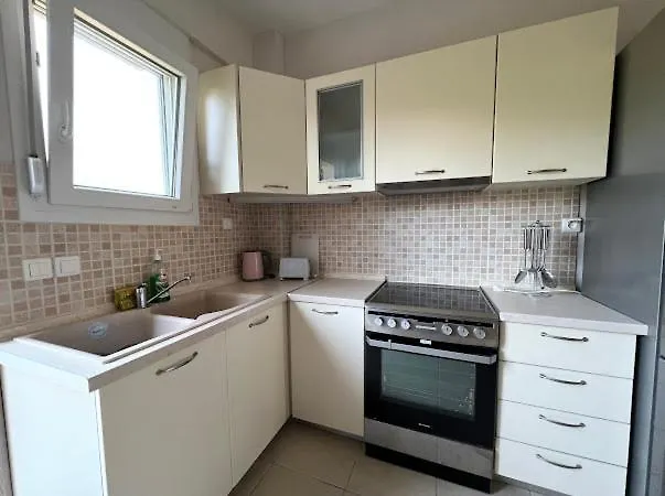 Pefka Maisonette 8 And 9 Nea Fokea